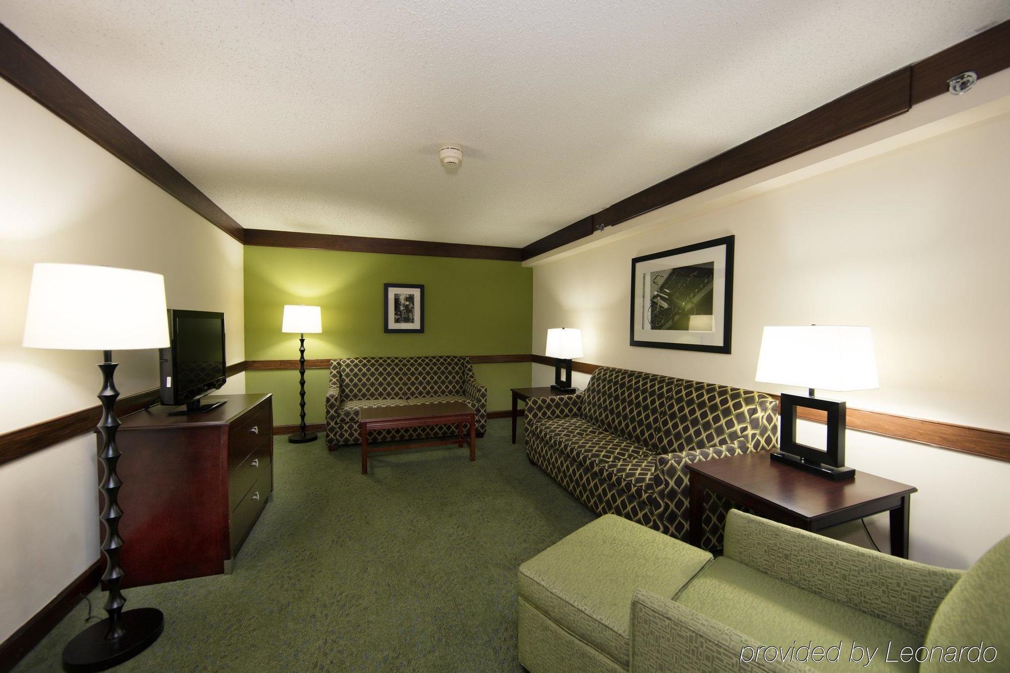 Holiday Inn Athens - University Area Bagian luar foto