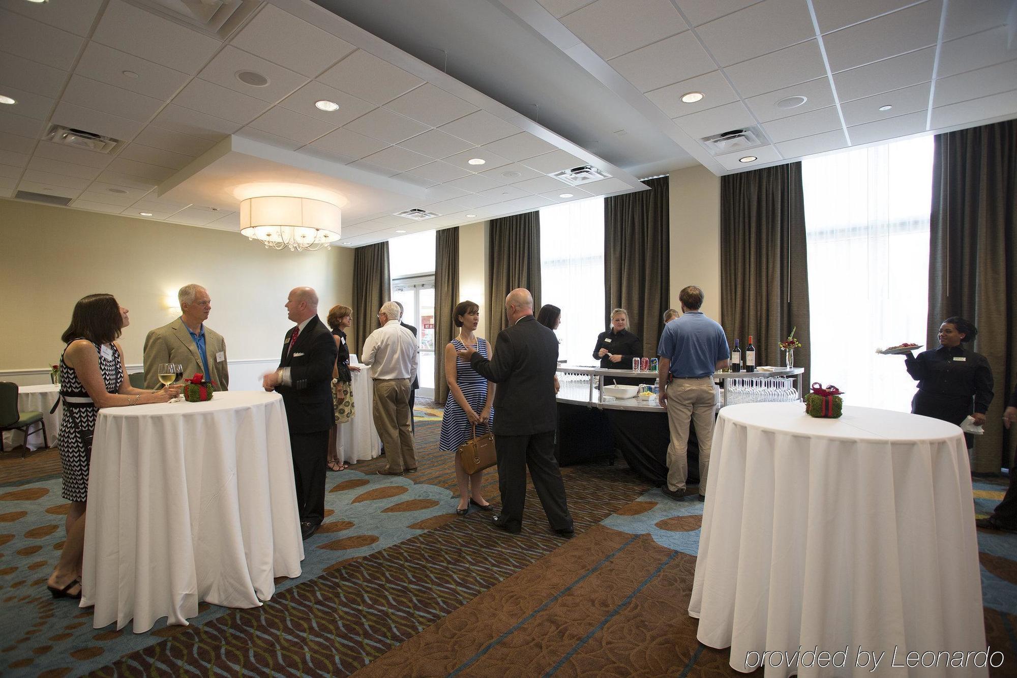 Holiday Inn Athens - University Area Bagian luar foto