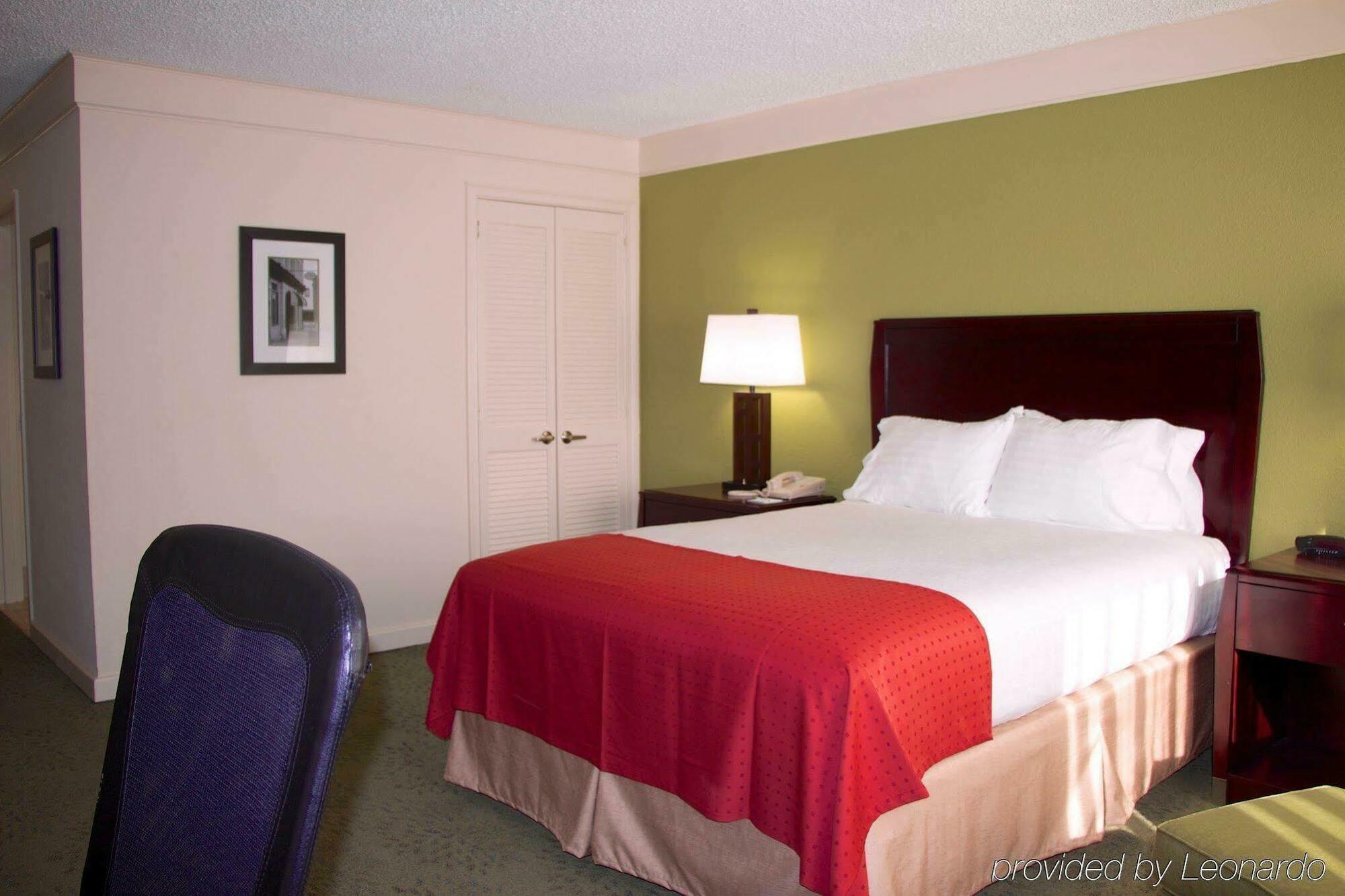 Holiday Inn Athens - University Area Bagian luar foto