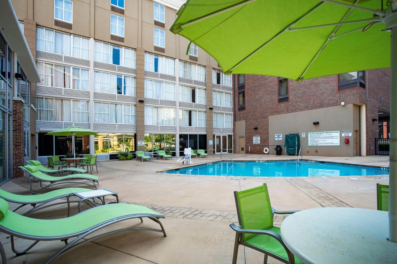 Holiday Inn Athens - University Area Bagian luar foto
