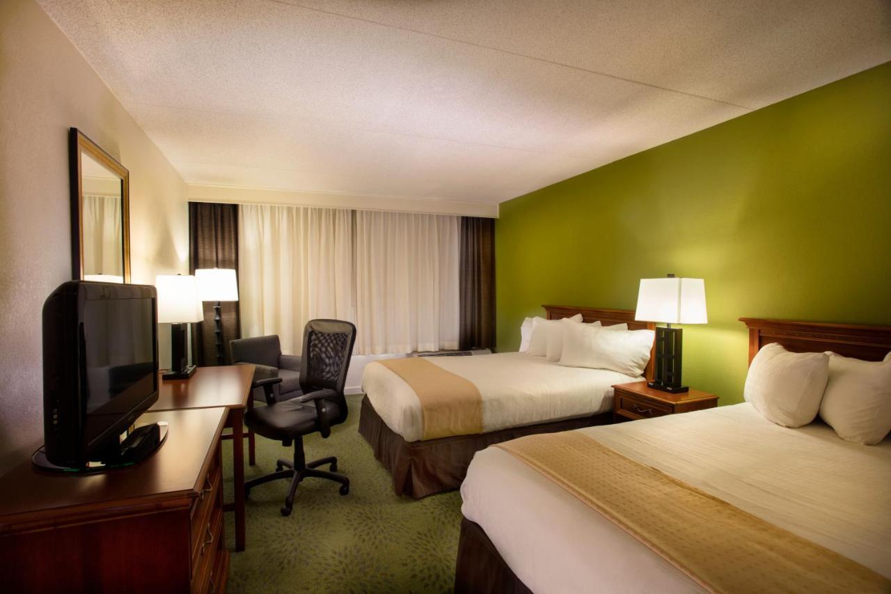 Holiday Inn Athens - University Area Bagian luar foto