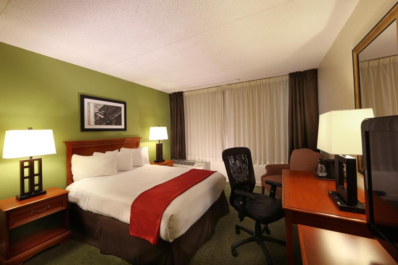Holiday Inn Athens - University Area Bagian luar foto