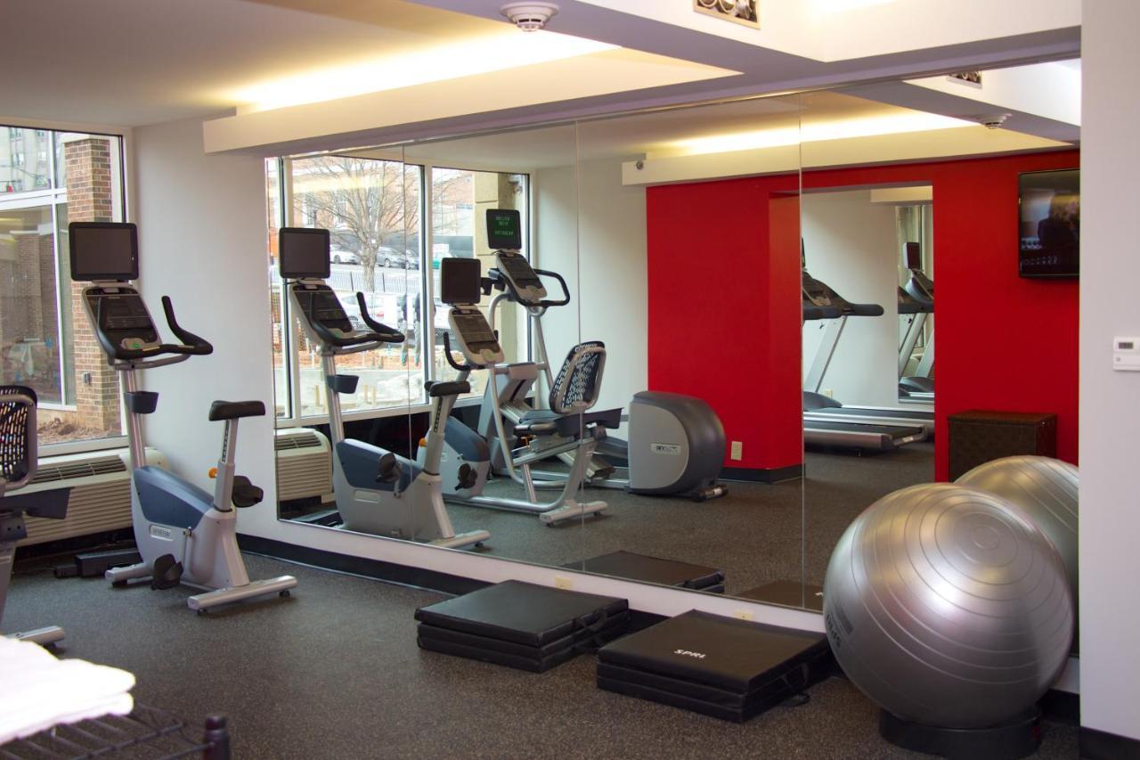 Holiday Inn Athens - University Area Bagian luar foto